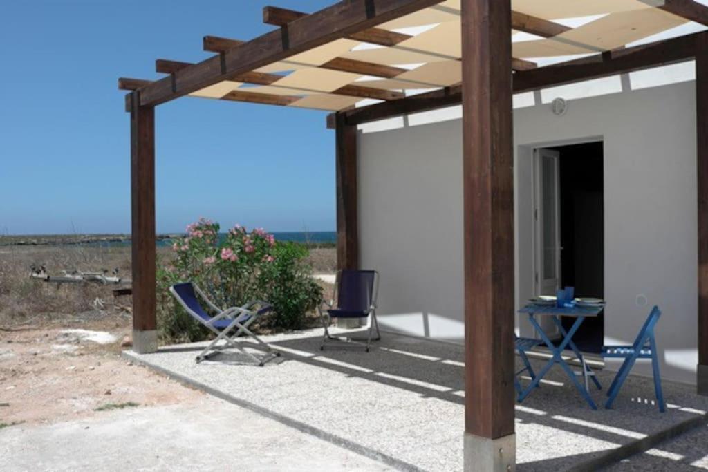 Il Cubo, Monovano Col Mare Su Tre Fronti. * Favignana